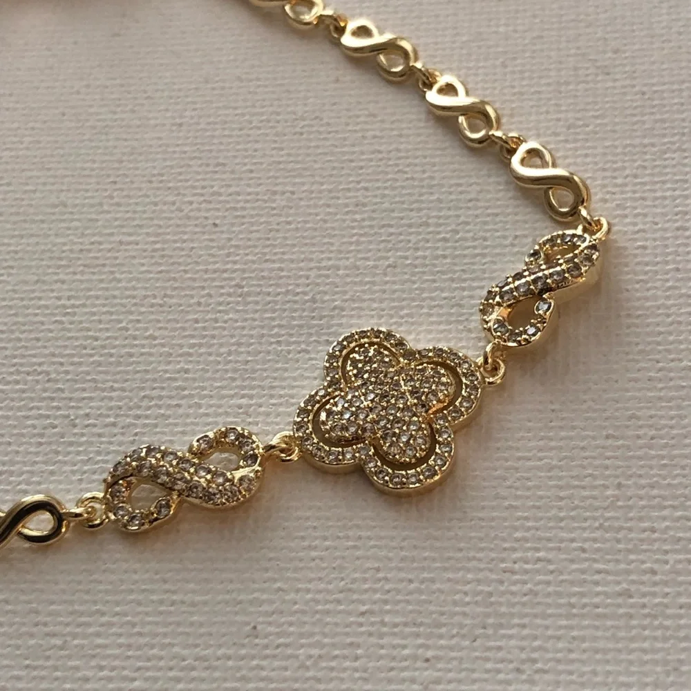 Gold Clover Link Bracelet with Pave Accents